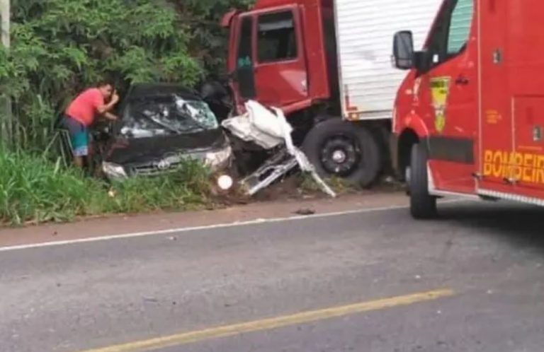 Ao menos 7 pessoas morrem em acidentes nas rodovias de SC no feriadão de Ano-Novo