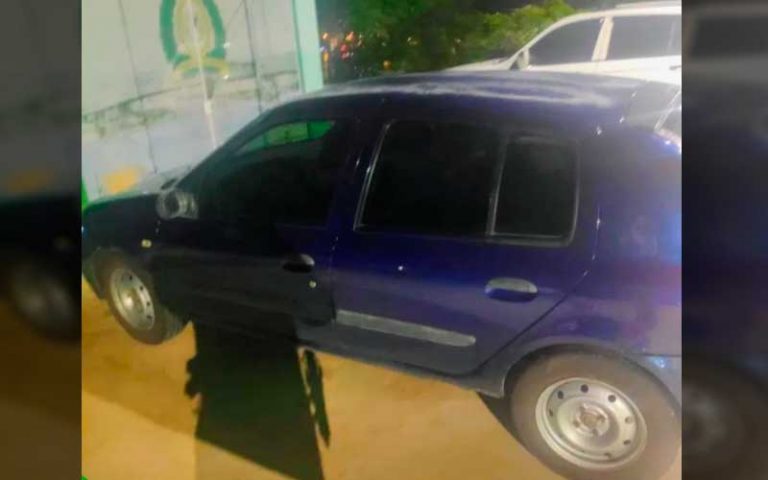 Casal deixa filho especial de 8 anos dentro de carro pra fazer turismo em Florianópolis