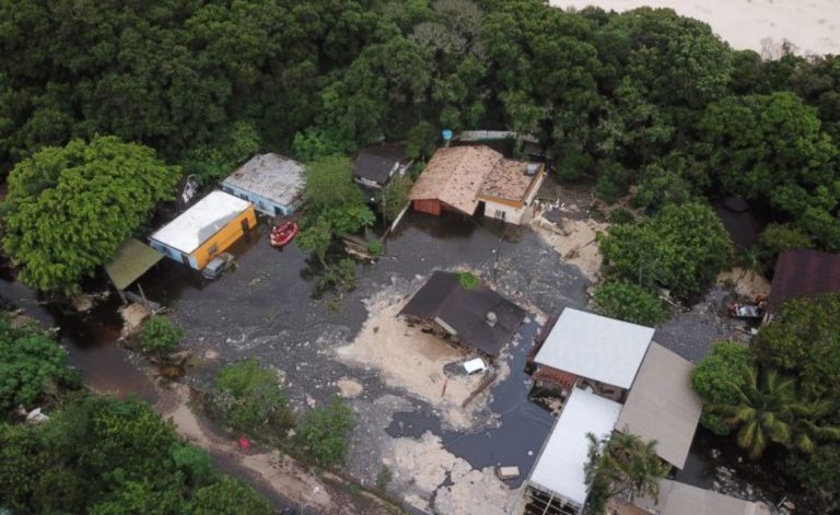 Casan é multada em R$ 15 milhões após rompimento na Lagoa da Conceição