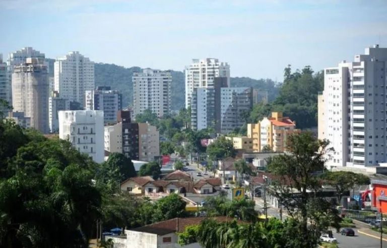 Sensação de calor em Joinville chegou a 60°C nesta quinta-feira