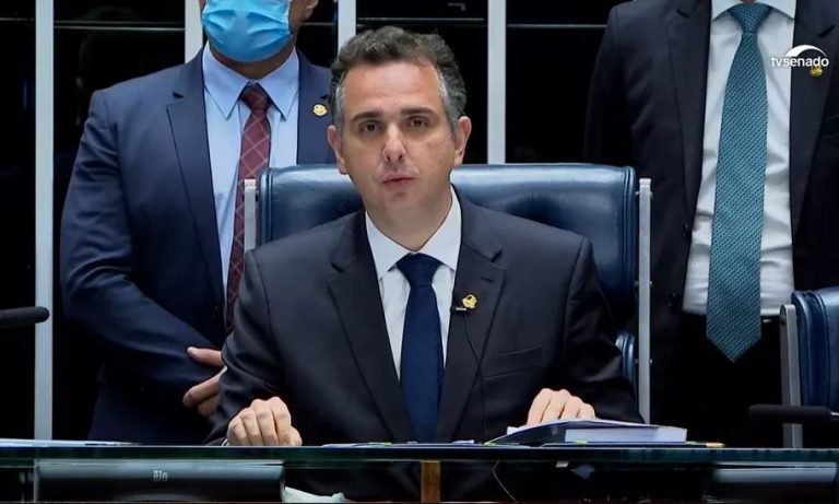 Com viagem de Bolsonaro, Rodrigo Pacheco assume Presidência da República