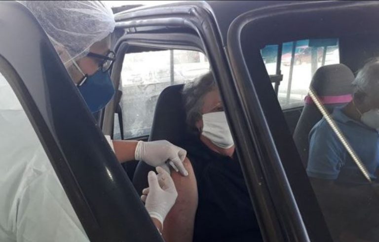 Camboriú inicia vacinação em idosos a partir de 85 anos