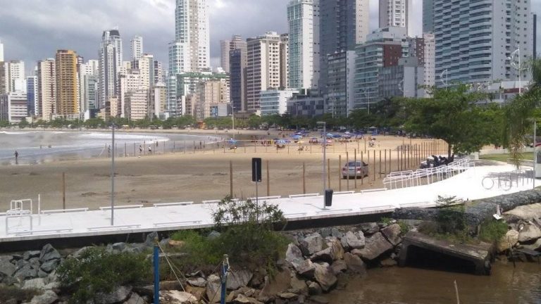 Iniciado o canteiro de obras para o alargamento da Praia Central