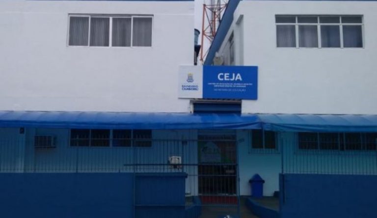 Funcionária reclama de protocolo de limpeza do Ceja