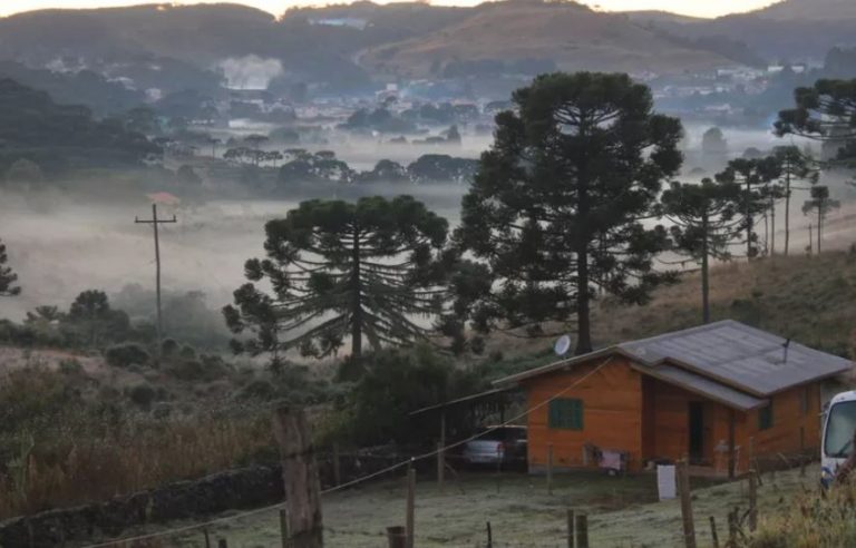Final de semana em SC terá chuva volumosa e declínio de temperaturas