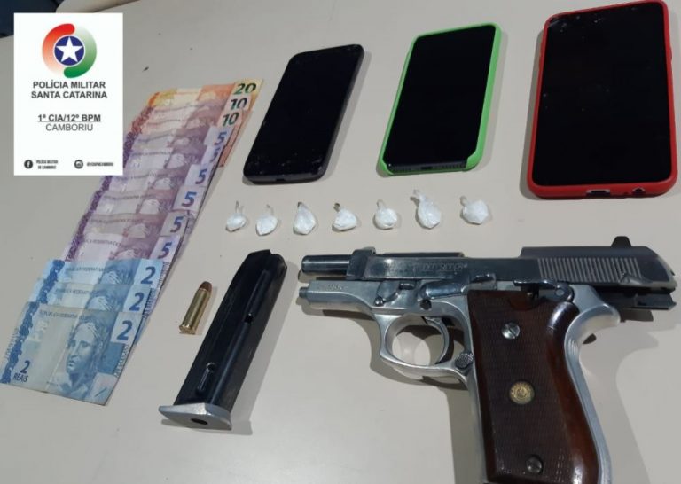 PM de Camboriú prende três com droga e arma
