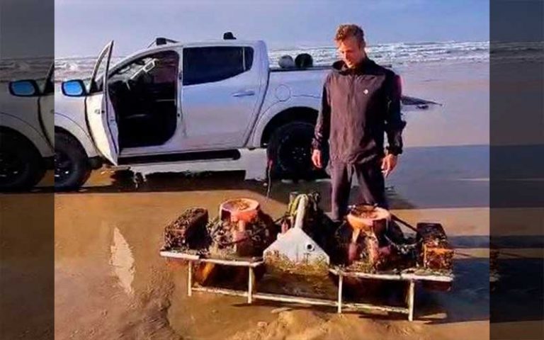 Sismógrafo perdido há oito meses no RJ é recuperado por surfista em praia de SC