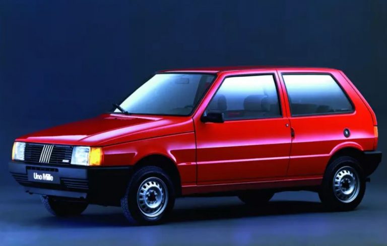 O carro popular pode acabar no Brasil, e a culpa também é sua
