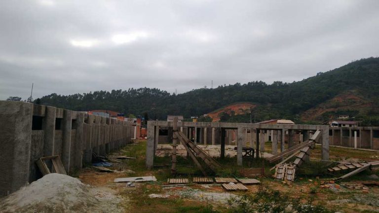 Camboriú pode perder recursos para terminar a construção de duas escolas