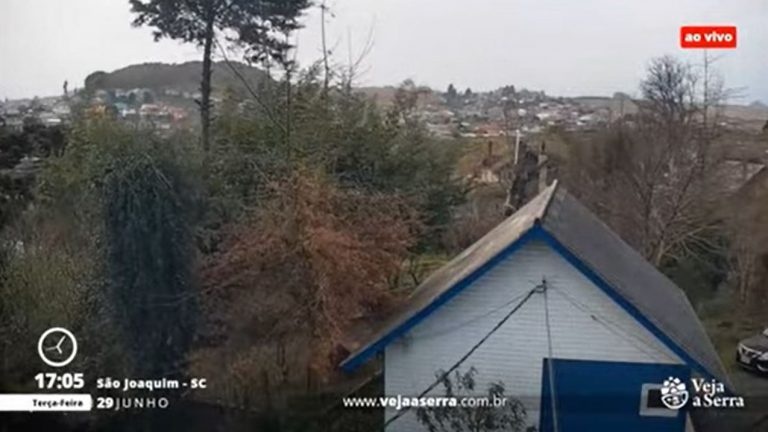 AO VIVO – Começam a cair flocos de neve em São Joaquim (29/06/2021)