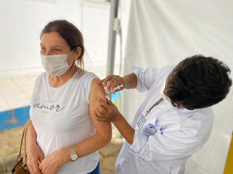 BC: Vacinação para pessoas com 42 anos inicia nesta terça-feira