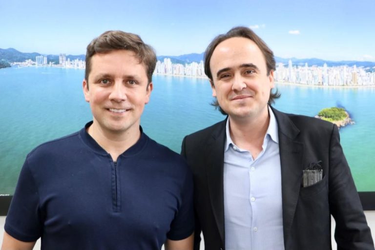 Carlos Humberto assume prefeitura durante viagem internacional do prefeito