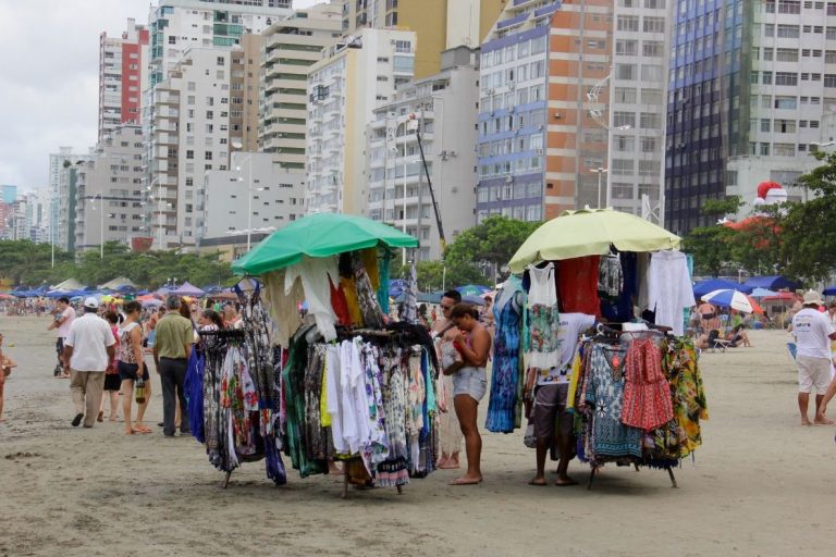 Edital de Ambulantes terá mais 37 vagas em Balneário Camboriú