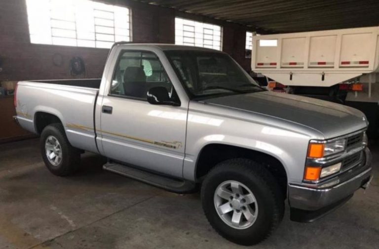 19 anos depois, Chevrolet Silverado Turbo é encontrada 0km