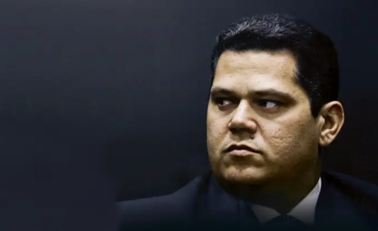 A rachadinha de R$ 2 milhões de Davi Alcolumbre