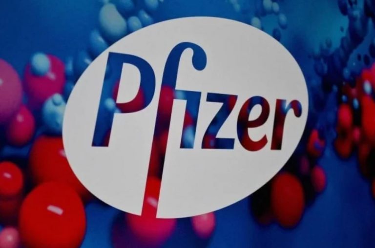 Eficácia da Pfizer contra covid sofre brusca queda após segunda dose