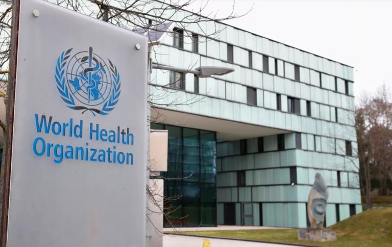 “Fim da pandemia de covid-19 está à vista”, diz diretor-geral da OMS