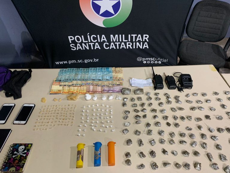 Operação da PM prende 6 por tráfico no Jardim Fortaleza