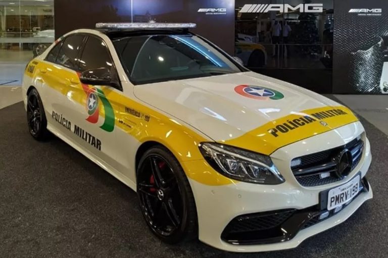 Carros de luxo da usados pela PMSC irão a leilão