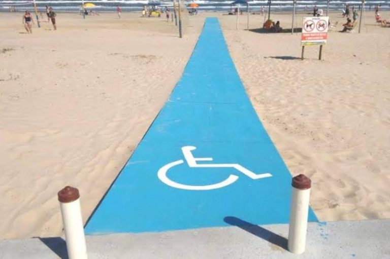 Após 5 anos de aprovação da Lei “Praia Inclusiva”, onde estão as ações reais?
