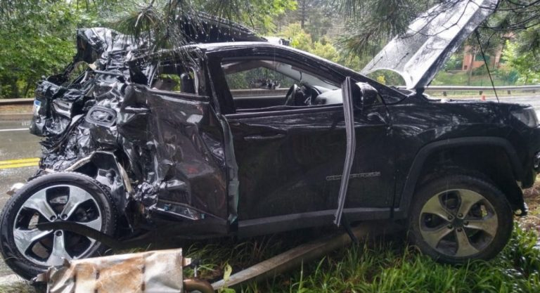 Três acidentes com 3 mortes em 10 minutos na Serra Dona Francisca