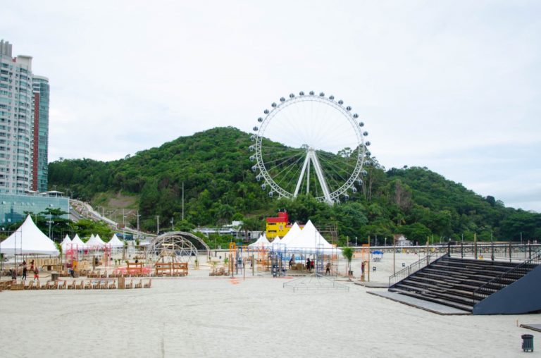 Atrações esportivas em dois pontos da Praia Central