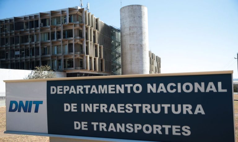 Operação da PF investiga fraudes envolvendo servidores do Dnit em SC e mais cinco estados