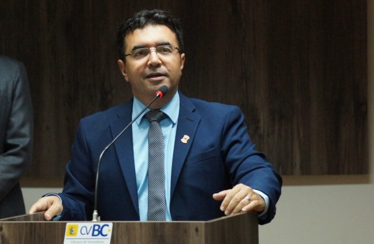 Omar Tomalih reassume secretaria de Articulação