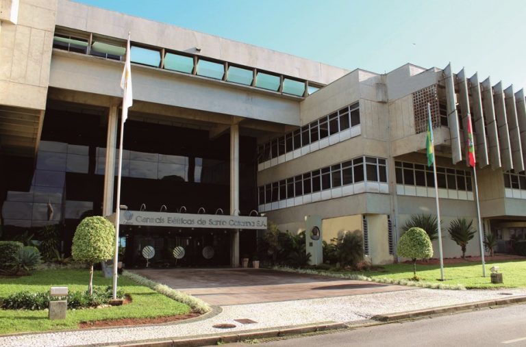 Deputado quer CPI para investigar recursos e investimentos da CELESC