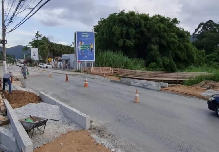 Encolheu? Ponte do Rio Pequeno foi construída diferente do projeto licitado