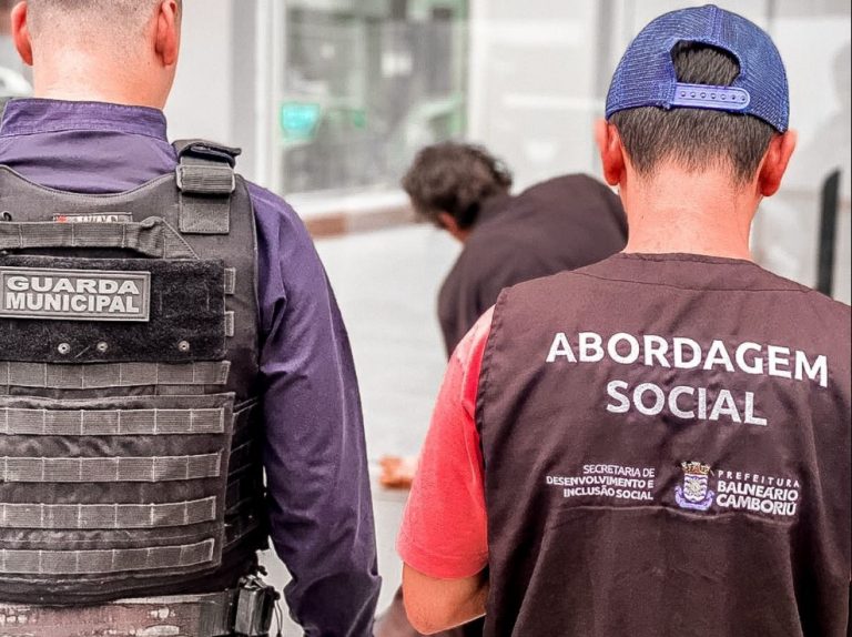 Ação da GM e Resgate encaminha 55 moradores de rua para atendimento