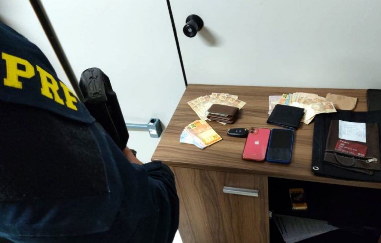 Dois são presos por sequestro e extorsão em Balneário Camboriú