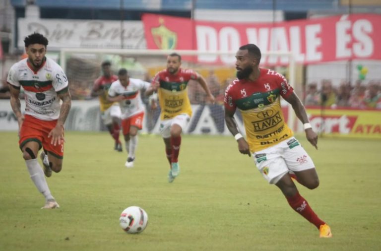 Camboriú empata mas Brusque é campeão do Catarinense 2022