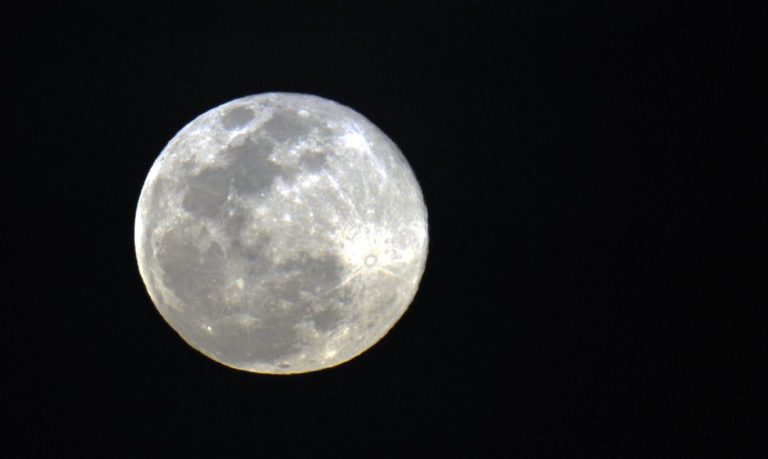 Superlua será visível em todo o Brasil; saiba quando