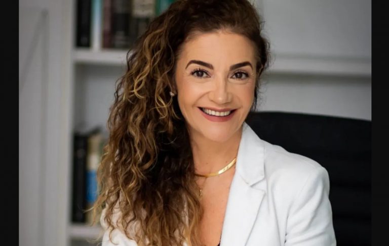 Advogada Rosemeri Farina de BC está na lista sêxtupla para vaga no TRT12