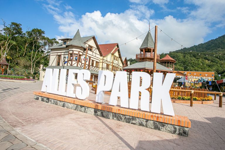 Alles Park Pomerode é sucesso de público em dia de inauguração