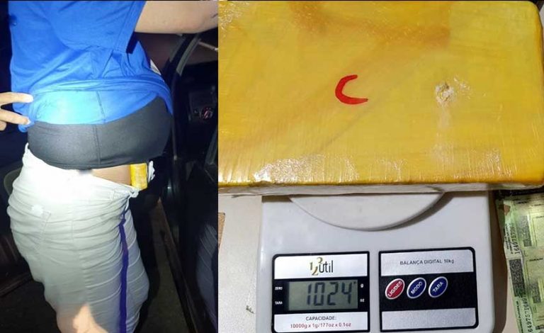 Falsa grávida é flagrada com 1 kg de cocaína escondida na barriga