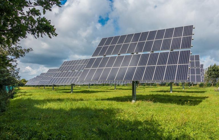 Energia solar passa termelétrica e se torna 3ª maior fonte brasileira