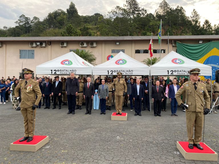 12° Batalhão da PM tem troca de comando