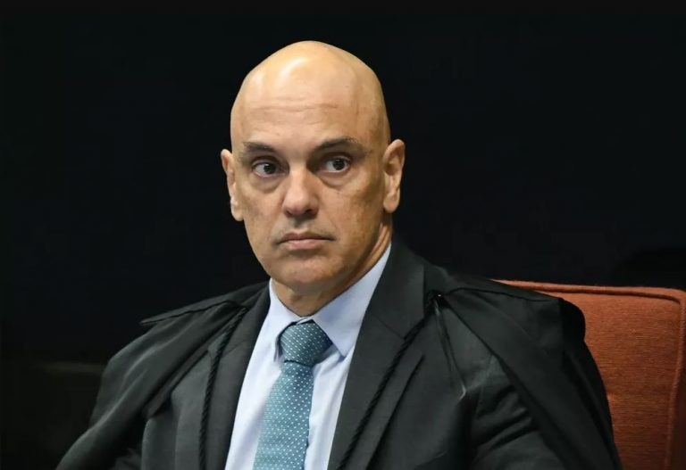 “Ninguém deixou de votar com operações da PRF”, diz Alexandre de Moraes