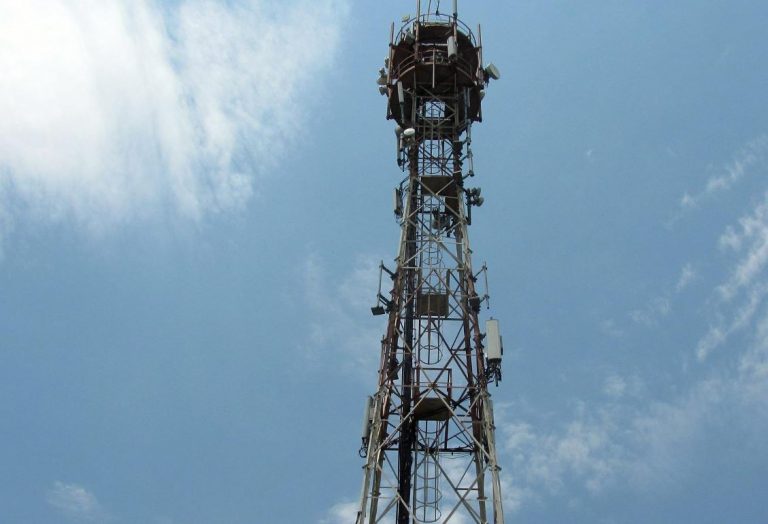 Vivo é condenada por operação irregular de antena em Bombinhas