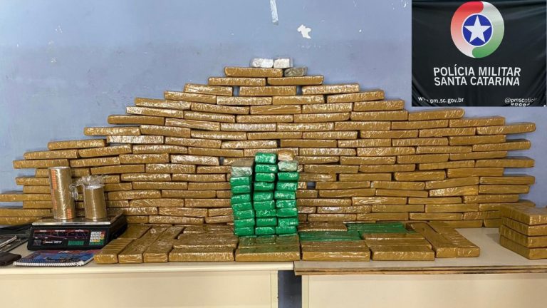 PM prende quatro homens transportando 156 quilos de maconha em Balneário Camboriú