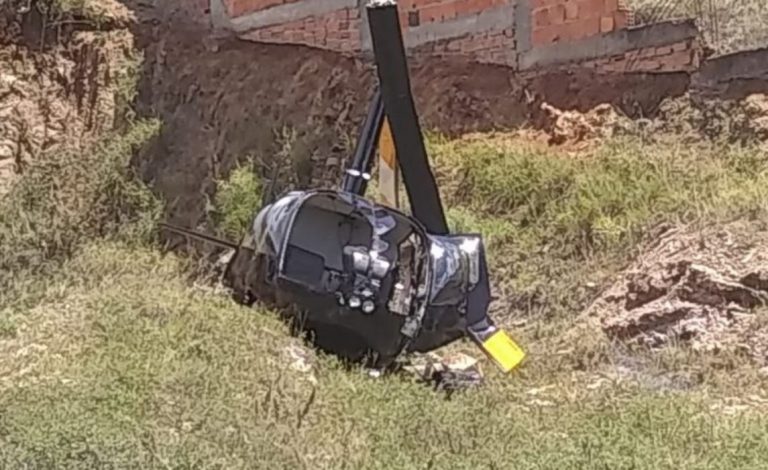 Helicóptero que transportava políticos do PL cai na Bahia