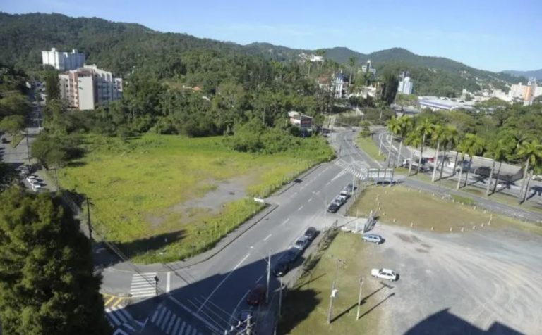 Havan se manifesta após TRF-4 manter suspensão de construção em Blumenau