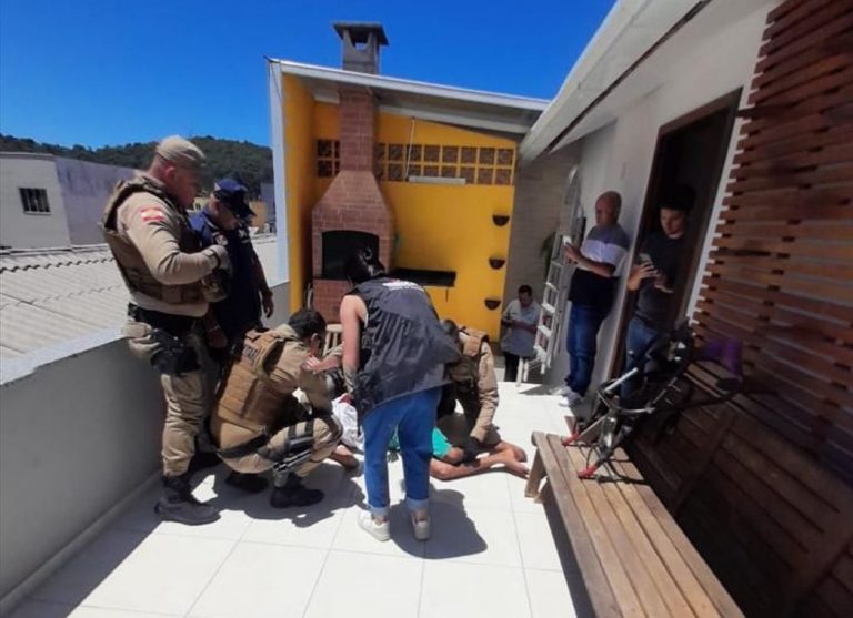 PM ajuda a evitar suicídio em BC