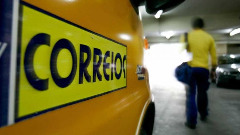 Correios abre concurso público com salários de até R$ 6,8 mil