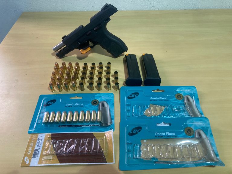 Com arma registrada, homem é detido por disparo de arma de fogo
