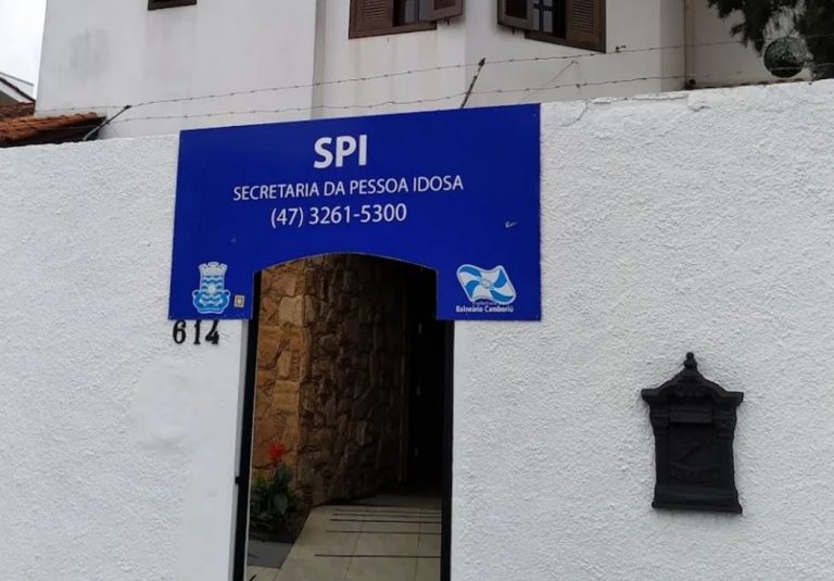 Oficinas de acupuntura e osteopatia iniciam na Secretaria da Pessoa Idosa