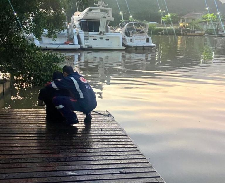 Agentes do SAMU evitam suicídio em Balneário Camboriú