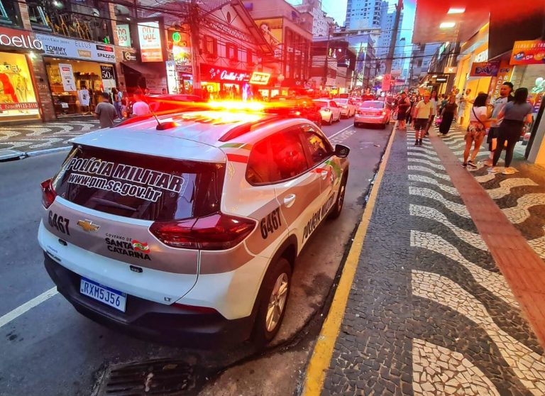 Fim de semana tem prisões por tráfico, mandados em aberto e motorista embriagado em BC e Camboriú
